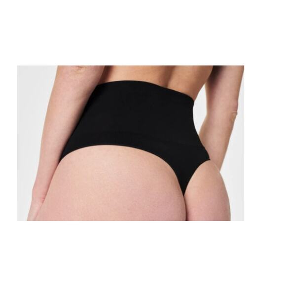 NEW SPANX Very Black ExtraOrdinary EcoCare Seamless Shaping Thong Plus Size 1X - Picture 4 of 10